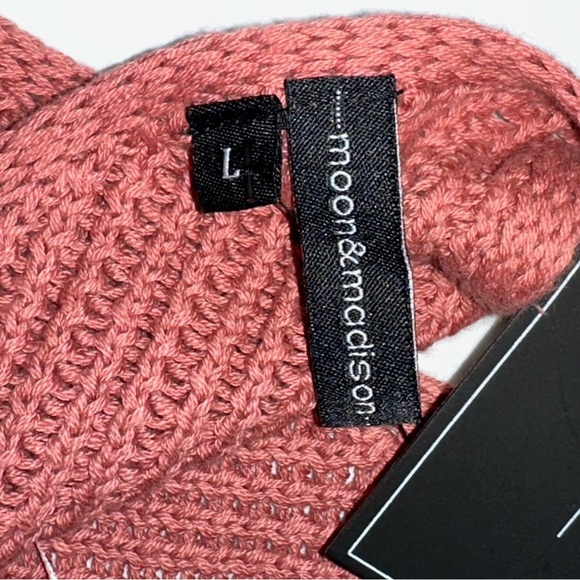 Sweater top - Picture 3 of 3